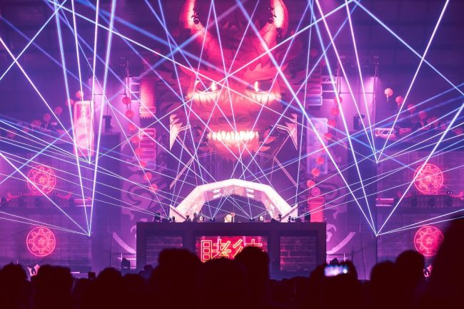 Midnight Mafia 2018 lasers
